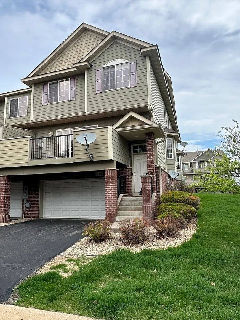 Townhouse for rent at 14165 Wilds Path NW, Prior Lake, MN 55372