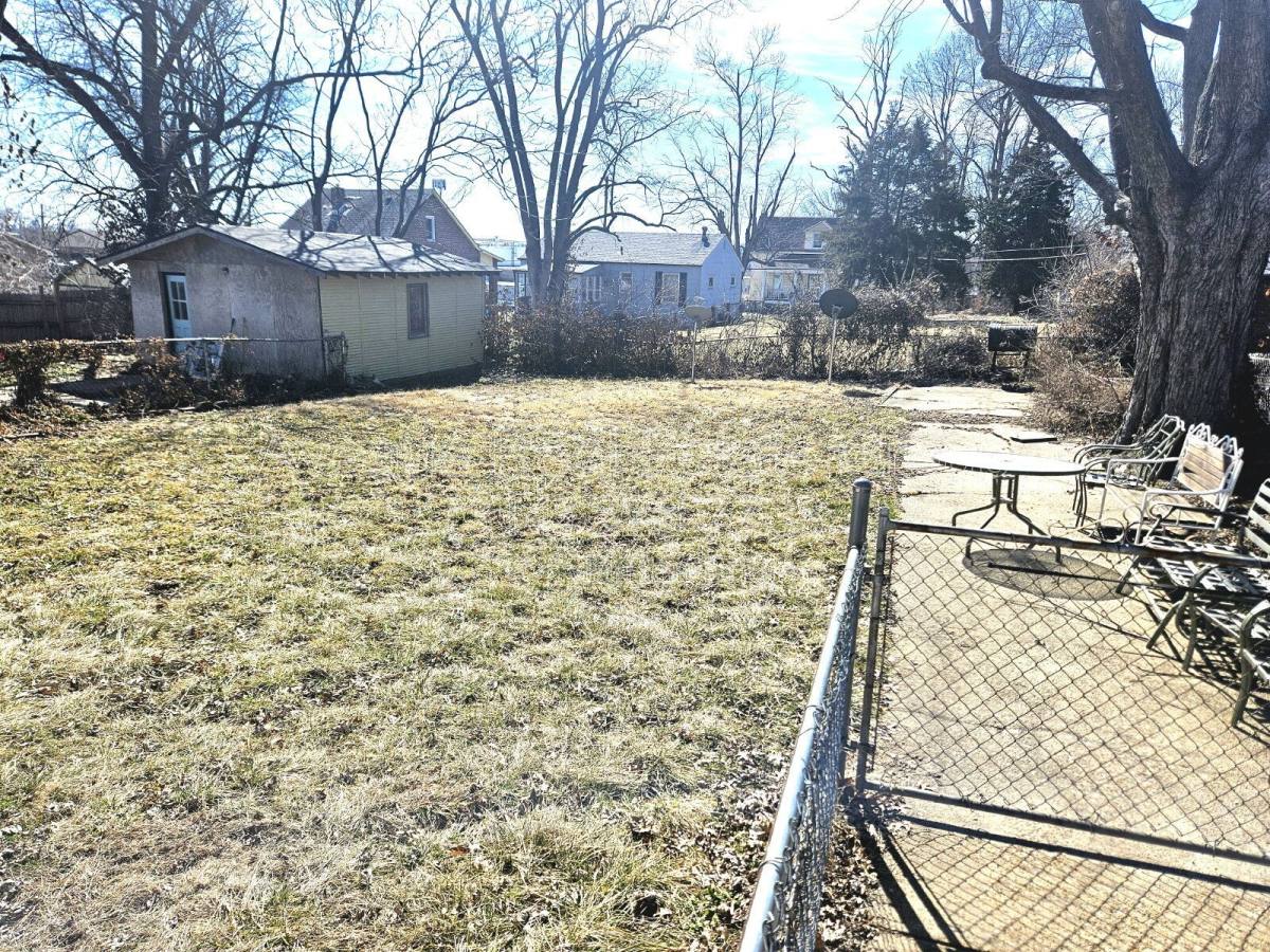 House for rent at 1942 Damato Court, St. Louis, MO 63136