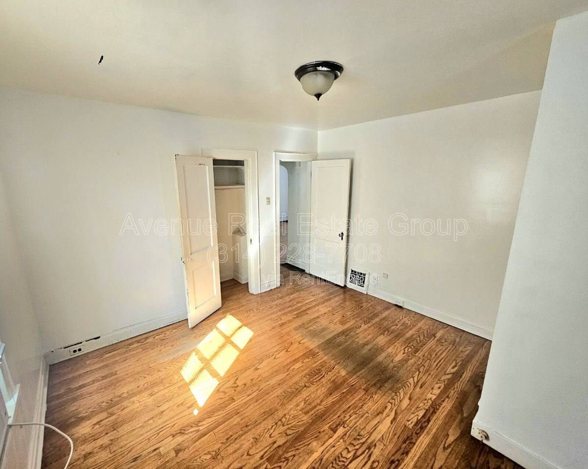 House for rent at 1942 Damato Court, Saint Louis, MO 63136