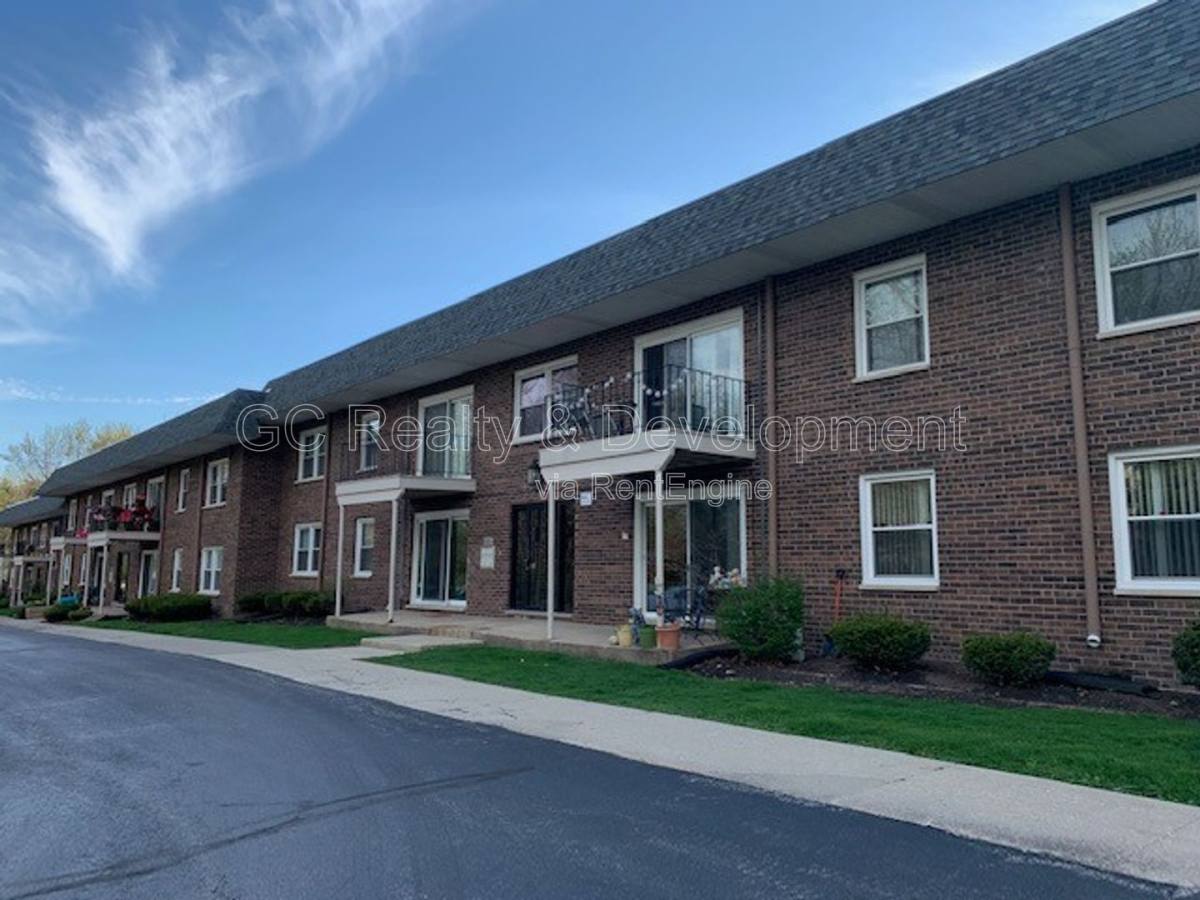 Condo for rent at 12 Simpson St #A, Geneva, IL 60134