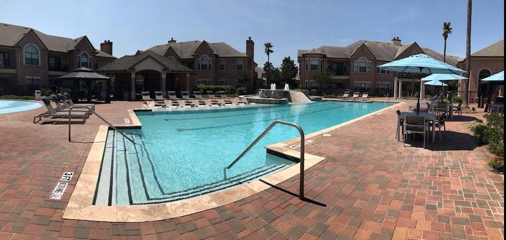 Apartment for rent at 2020 Eldridge Parkway, Houston, TX 77077