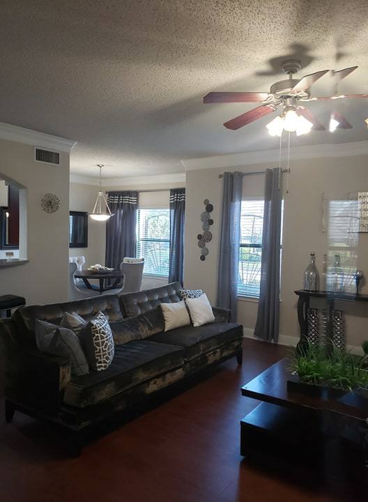 Apartment for rent at 2020 Eldridge Parkway, Houston, TX 77077