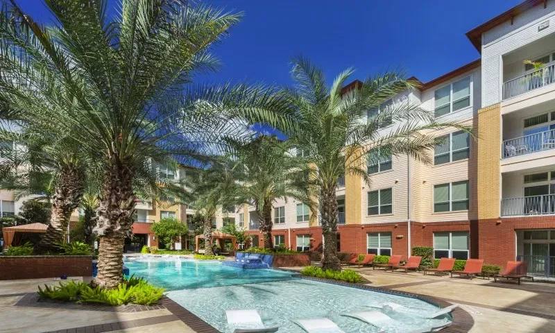 Apartment for rent at 611 Dairy Ashford Rd, Houston, TX 77079