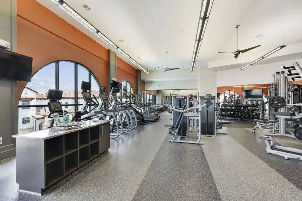 Apartment for rent at 14800 Memorial Dr, Houston, TX 77079