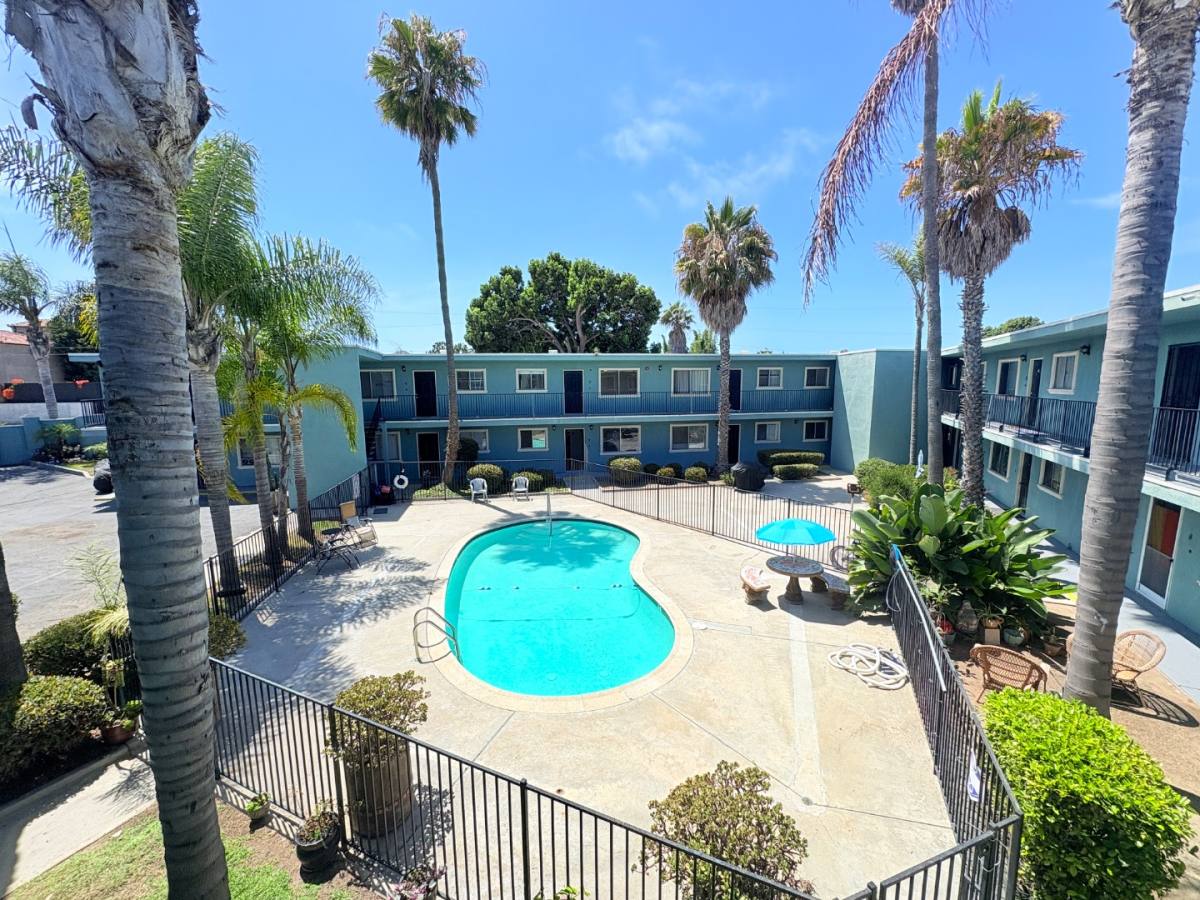 Apartment for rent at 328 S Weitzel St #328-2, Oceanside, CA 92054
