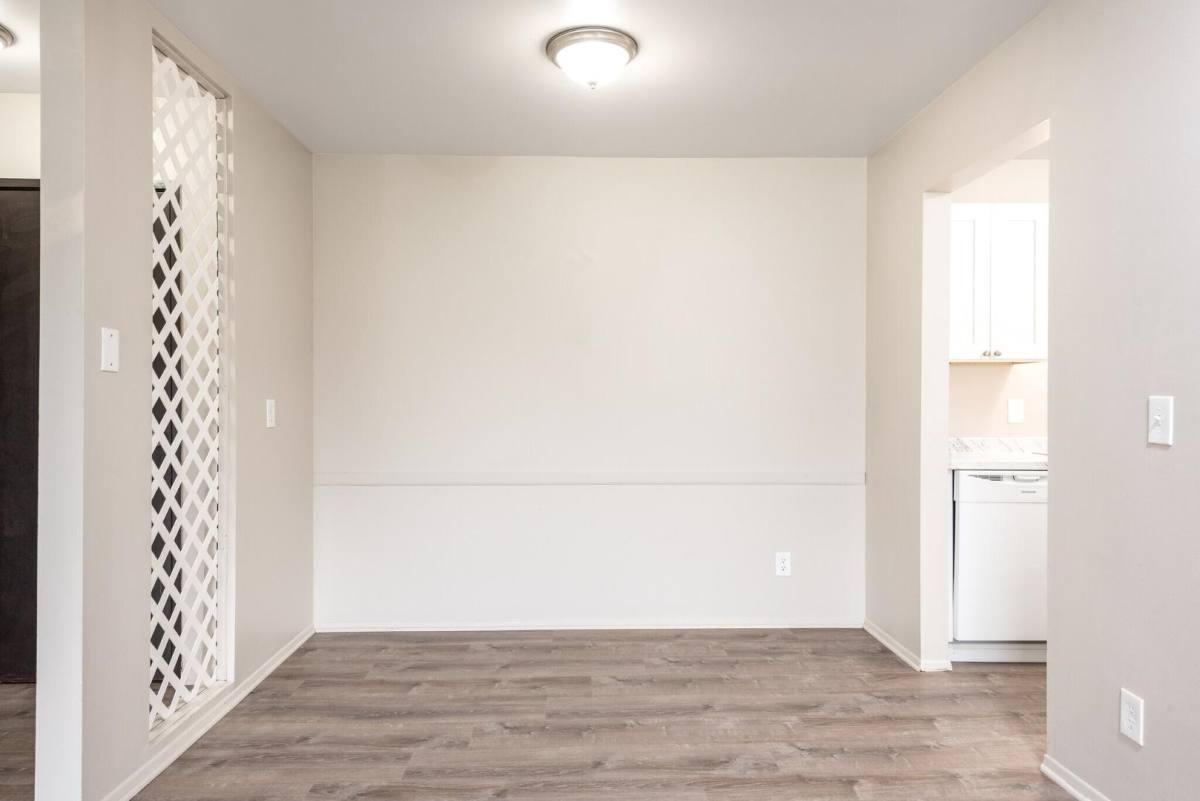 Apartment for rent at 119 Vickie Court #7, Lansing, MI 48910