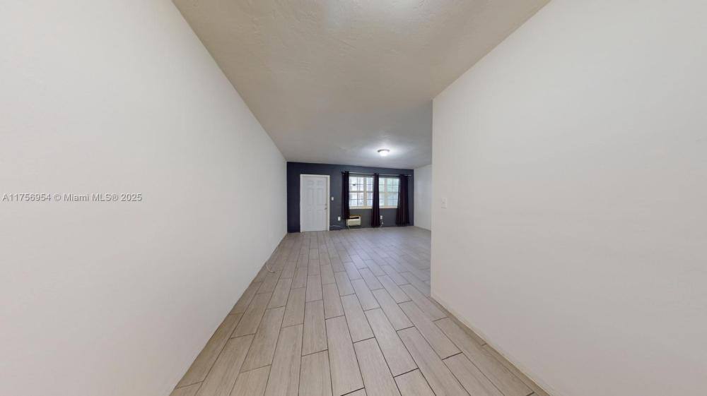 Apartment for rent at 1451 NE 170th St #105A, Miami, FL 33162