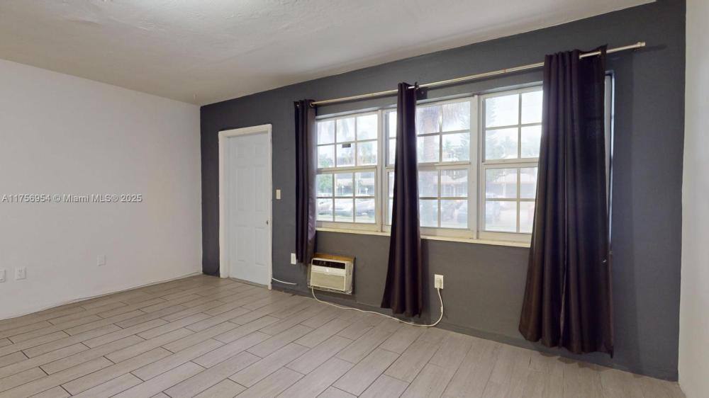 Apartment for rent at 1451 NE 170th St #105A, Miami, FL 33162