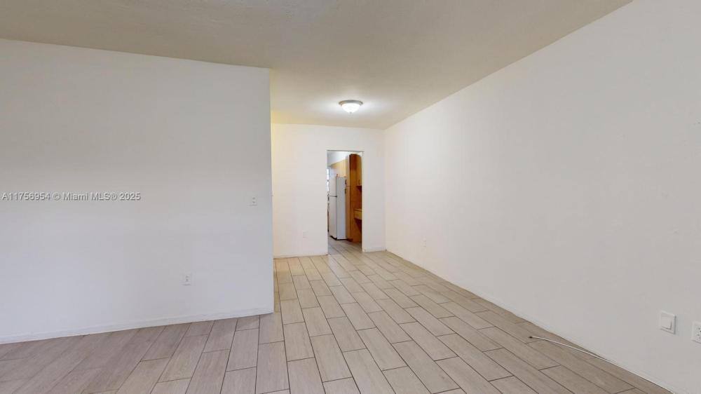 Apartment for rent at 1451 NE 170th St #105A, Miami, FL 33162