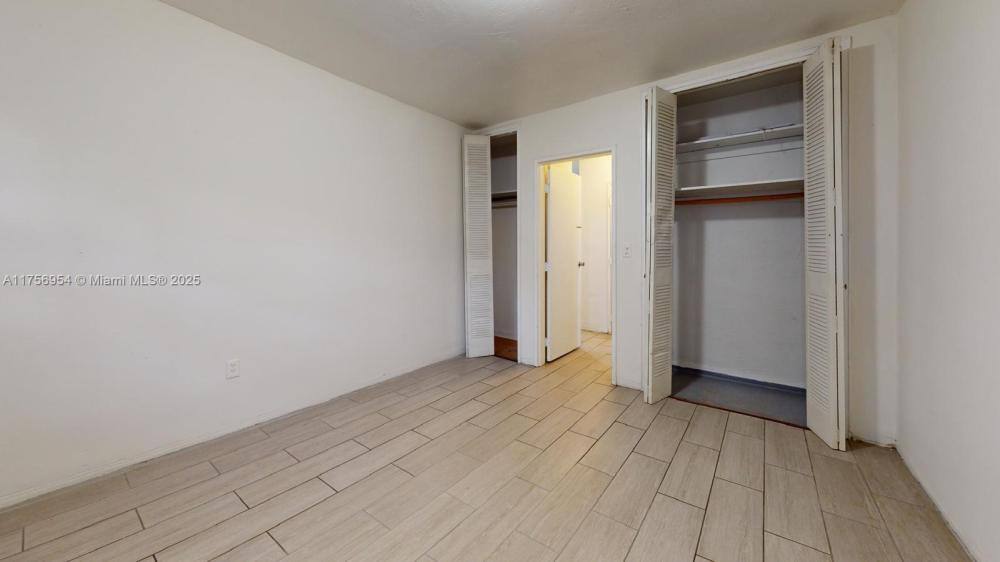 Apartment for rent at 1451 NE 170th St #105A, Miami, FL 33162