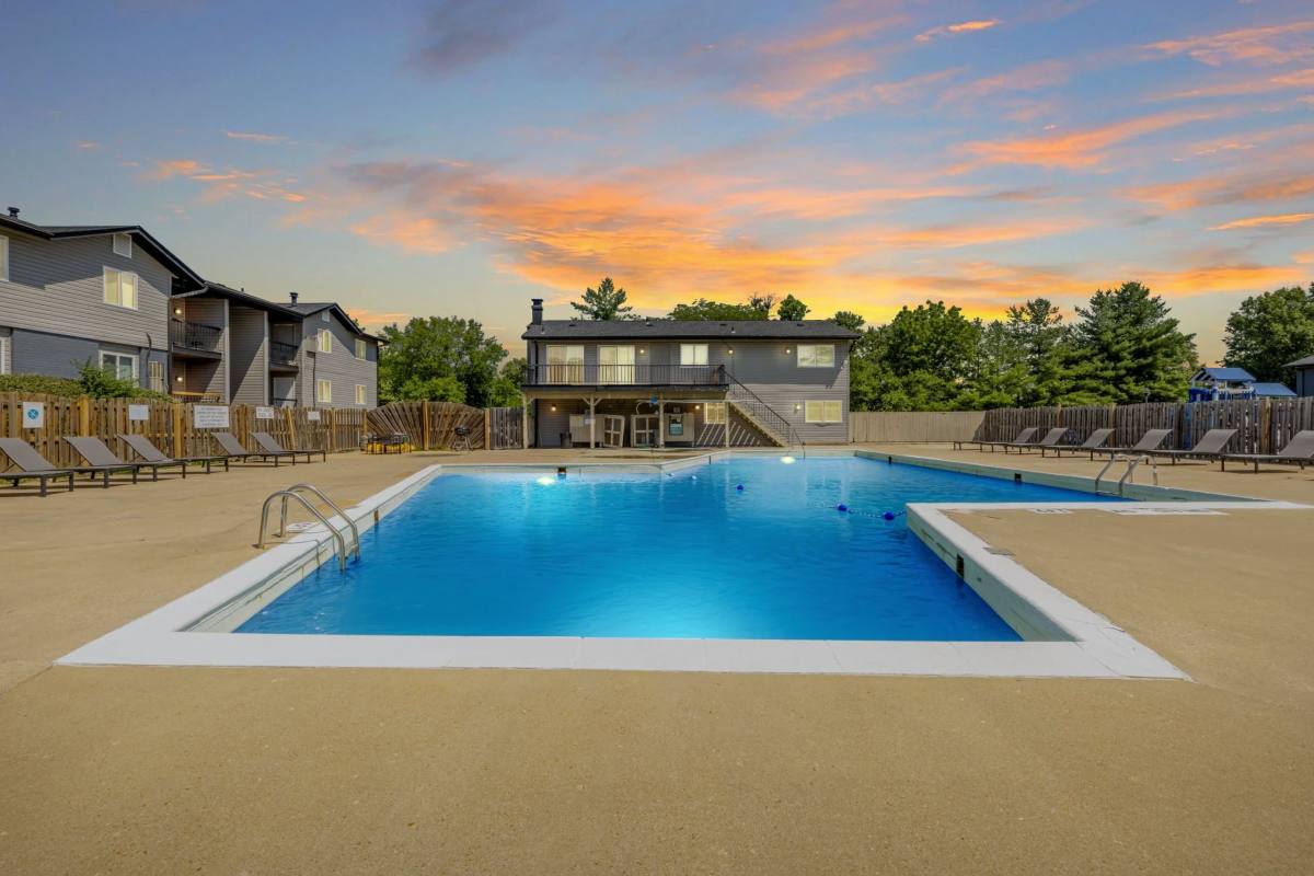 Apartment for rent at Crossing at Northpointe, 3144 Sunswept Park Court, Florissant, MO 63033