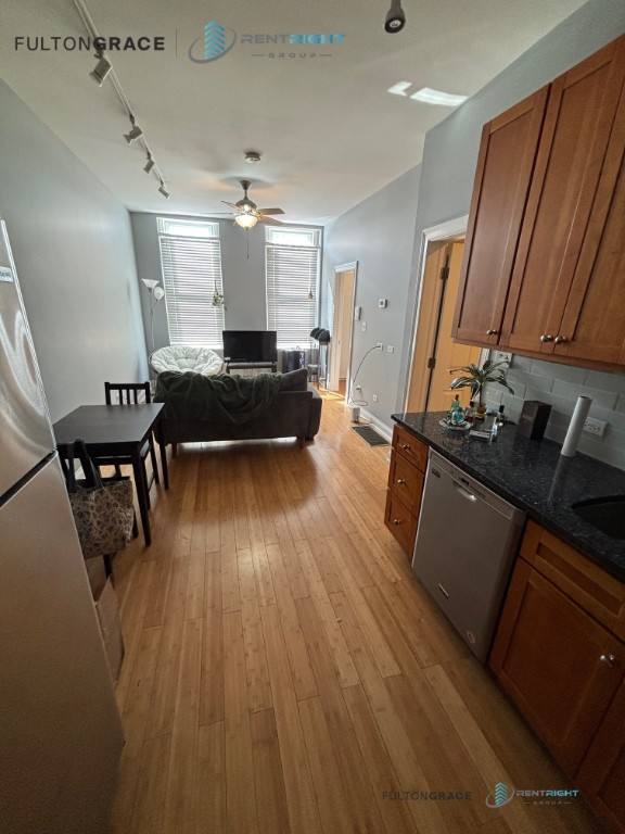 Apartment for rent at 1846 W 18th St #1F, Chicago, IL 60608
