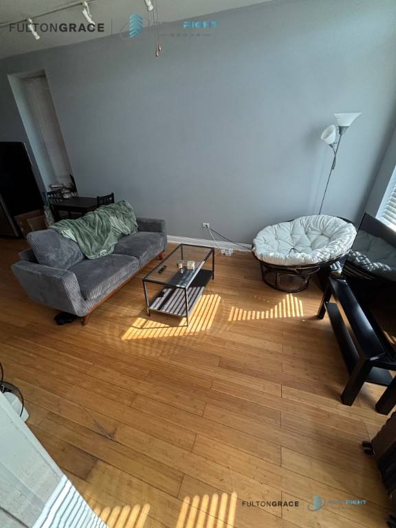 Apartment for rent at 1846 W 18th St #1F, Chicago, IL 60608