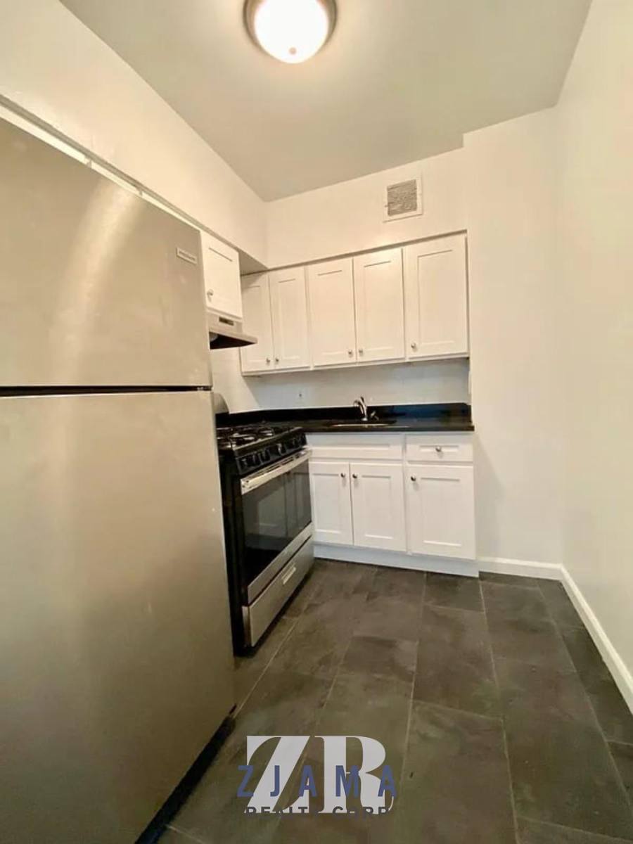 Apartment for rent at 148 Saint Pauls Place #1D, Brooklyn, NY 11226