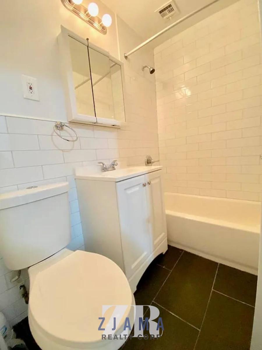 Apartment for rent at 148 Saint Pauls Place #1D, Brooklyn, NY 11226