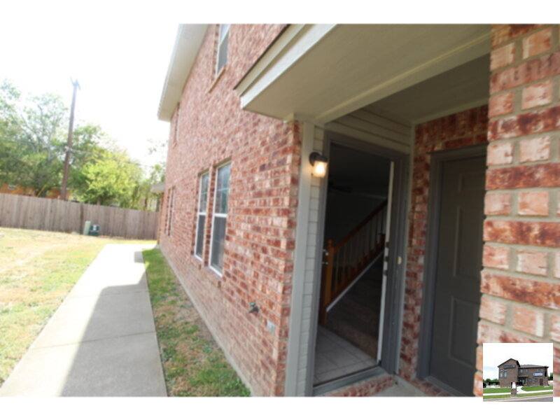 Townhouse for rent at 402 Bowden Ave #B, Copperas Cove, TX 76522