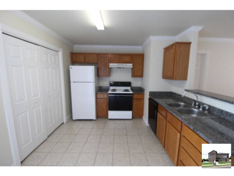 Townhouse for rent at 402 Bowden Ave #B, Copperas Cove, TX 76522
