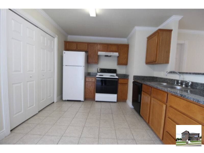Townhouse for rent at 402 Bowden Ave #B, Copperas Cove, TX 76522