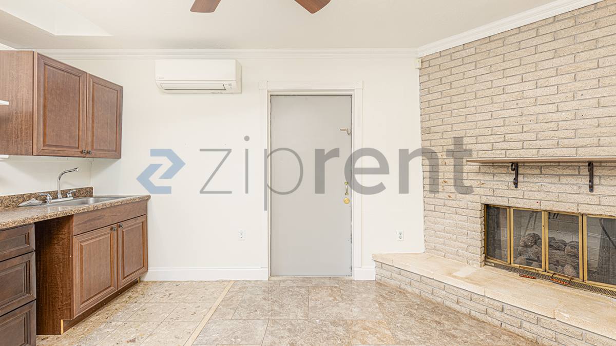 House for rent at 6534 Precourt Dr, Orlando, FL 32809