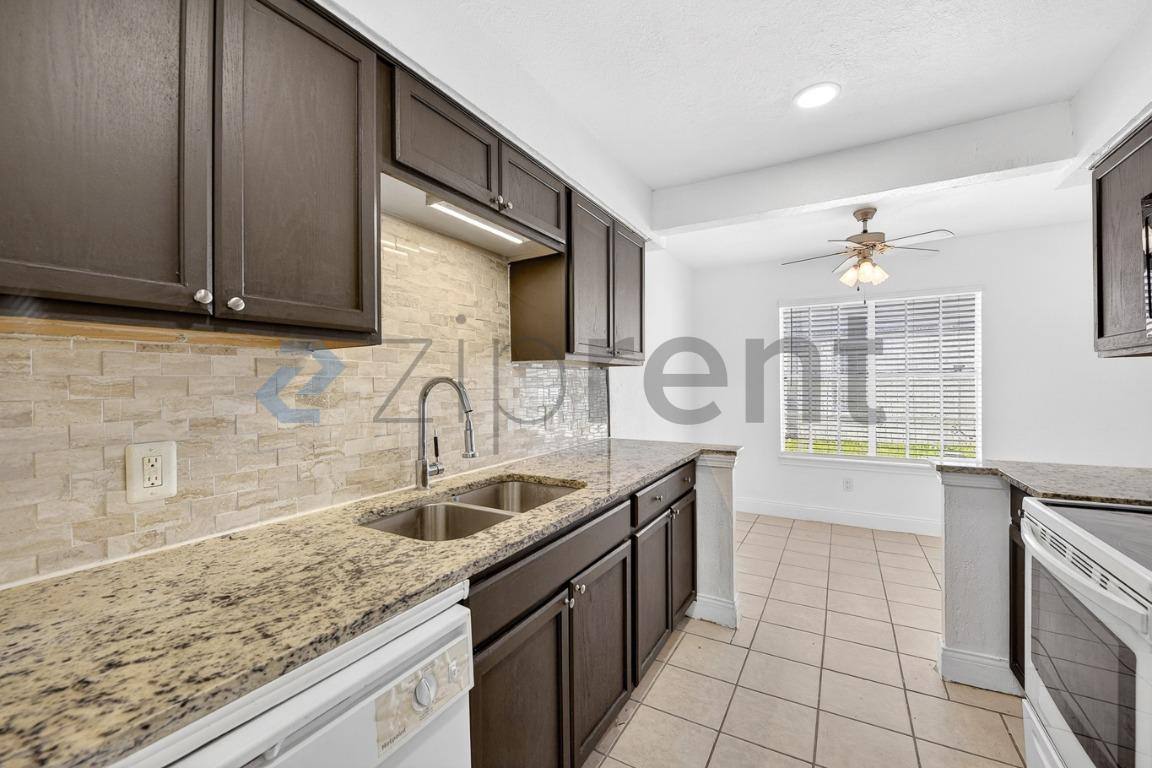 Townhouse for rent at 4626 San Jacinto St #C, Dallas, TX 75204