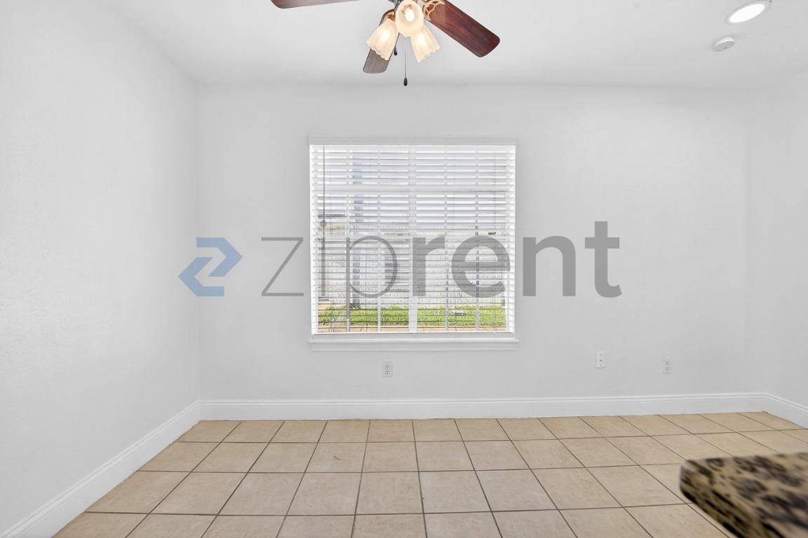 Townhouse for rent at 4626 San Jacinto St #C, Dallas, TX 75204