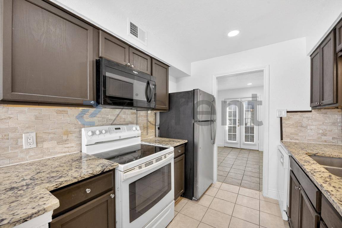 Townhouse for rent at 4626 San Jacinto St #C, Dallas, TX 75204