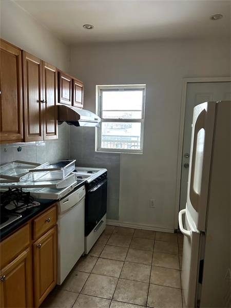 Apartment for rent at 8614 3rd Ave #2, Brooklyn, NY 11209