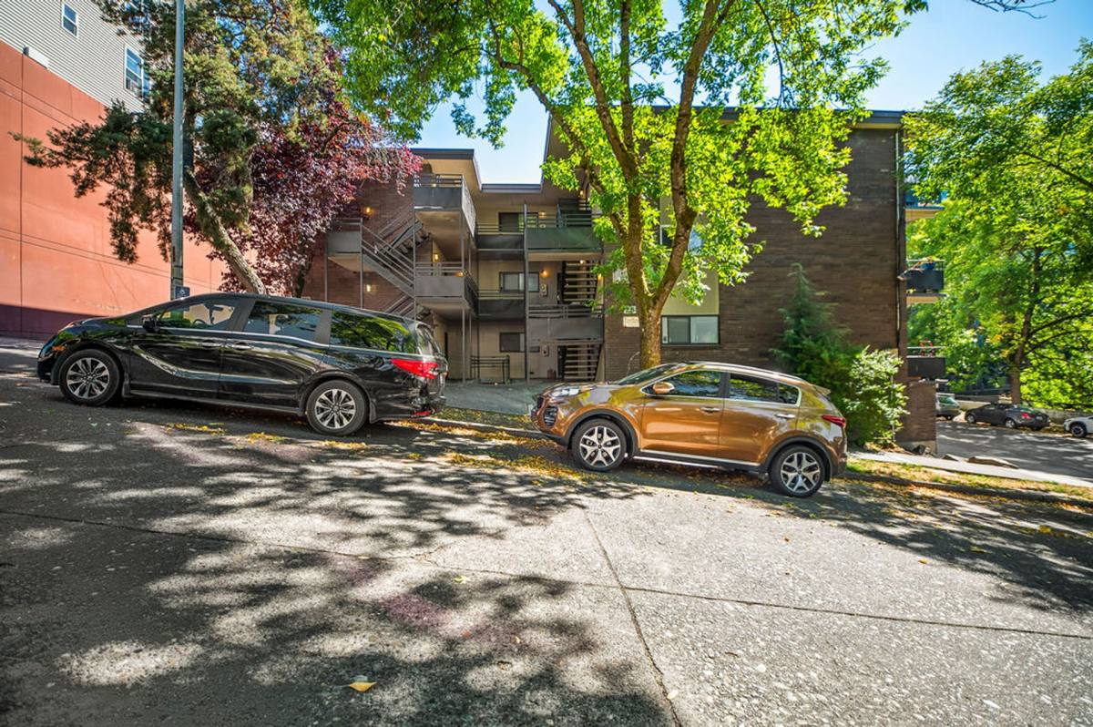 Apartment for rent at 2201 S Main St, Seattle, WA 98144