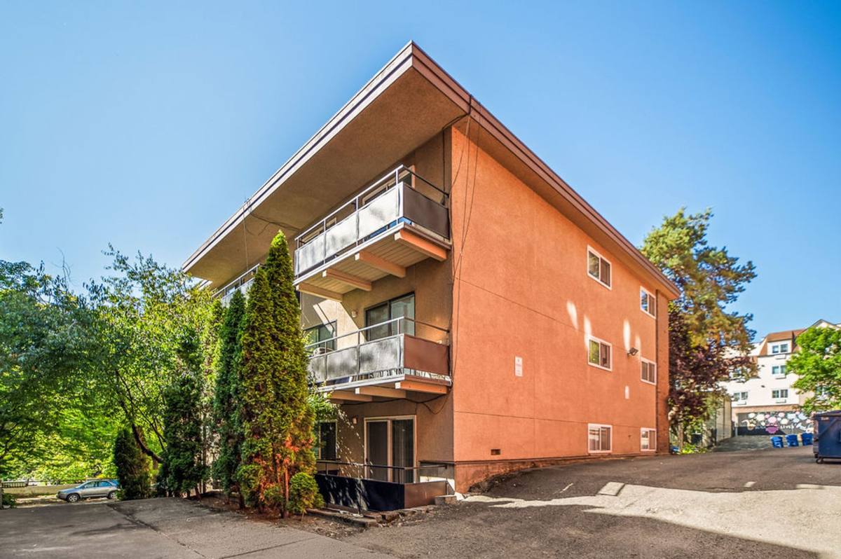 Apartment for rent at 2201 S Main St, Seattle, WA 98144