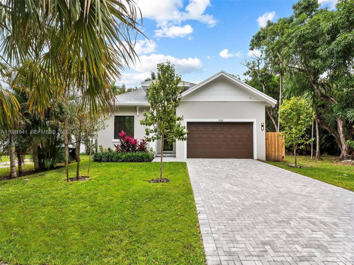 House for rent at 1484 SW 32nd St, Fort Lauderdale, FL 33315
