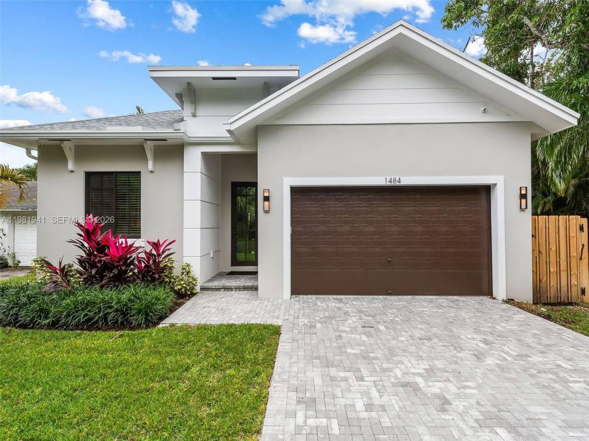 House for rent at 1484 SW 32nd St, Fort Lauderdale, FL 33315