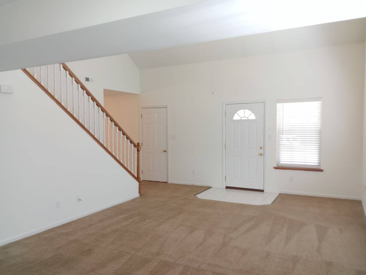 Townhouse for rent at 1720-1722 Juniper Dr, Columbia, MO 65201