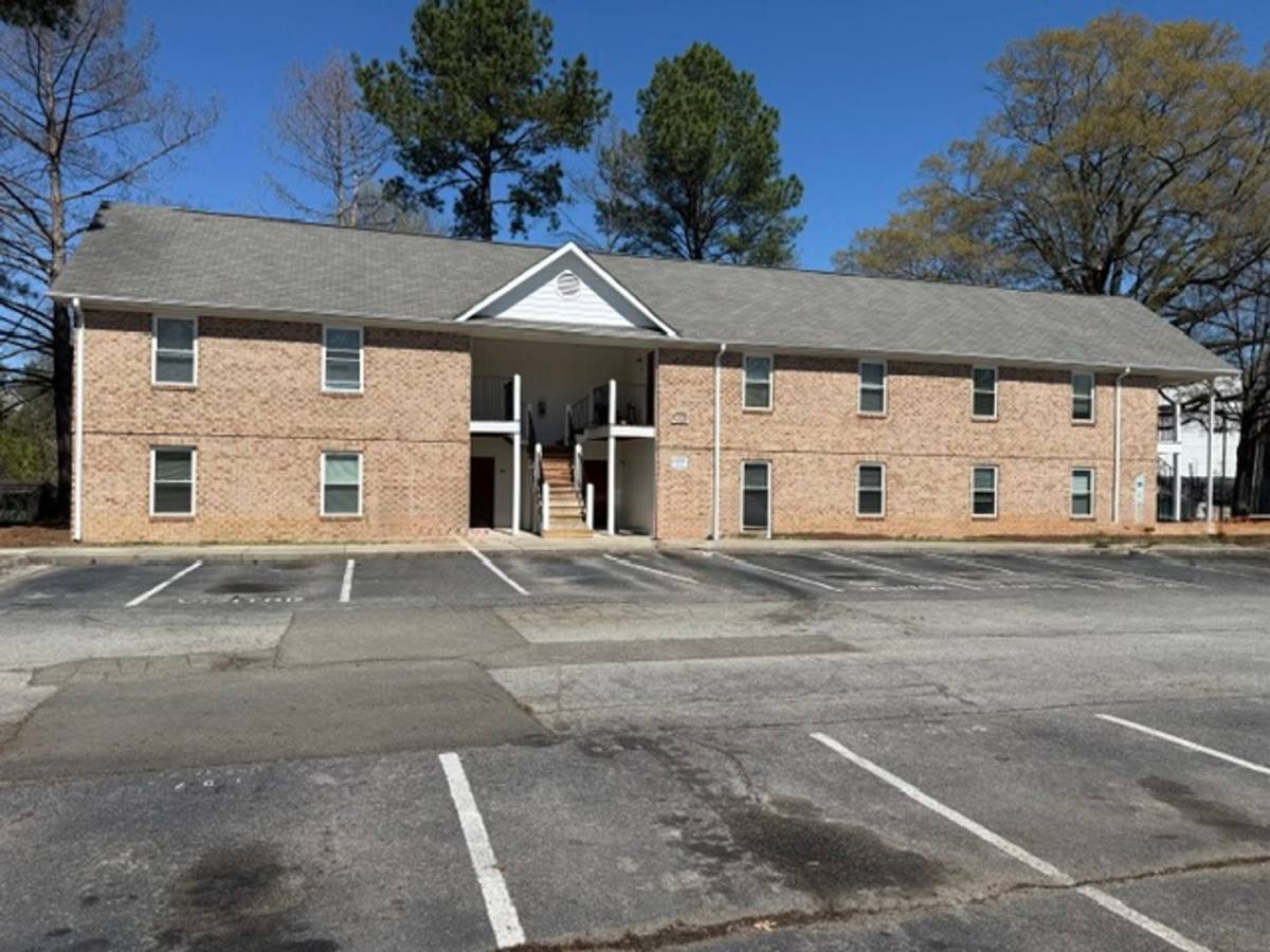 Apartment for rent at 823 N Mangum, Durham, NC 27701