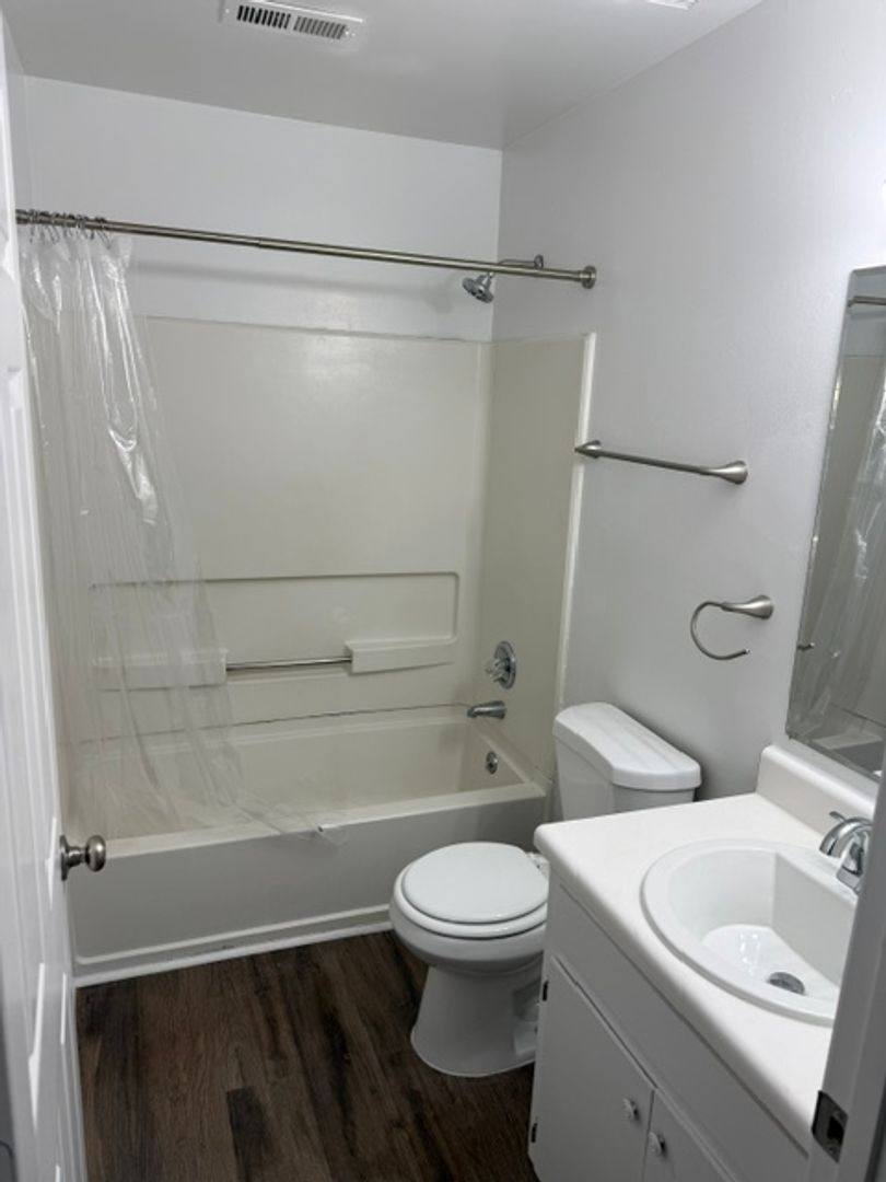Apartment for rent at 823 N Mangum, Durham, NC 27701