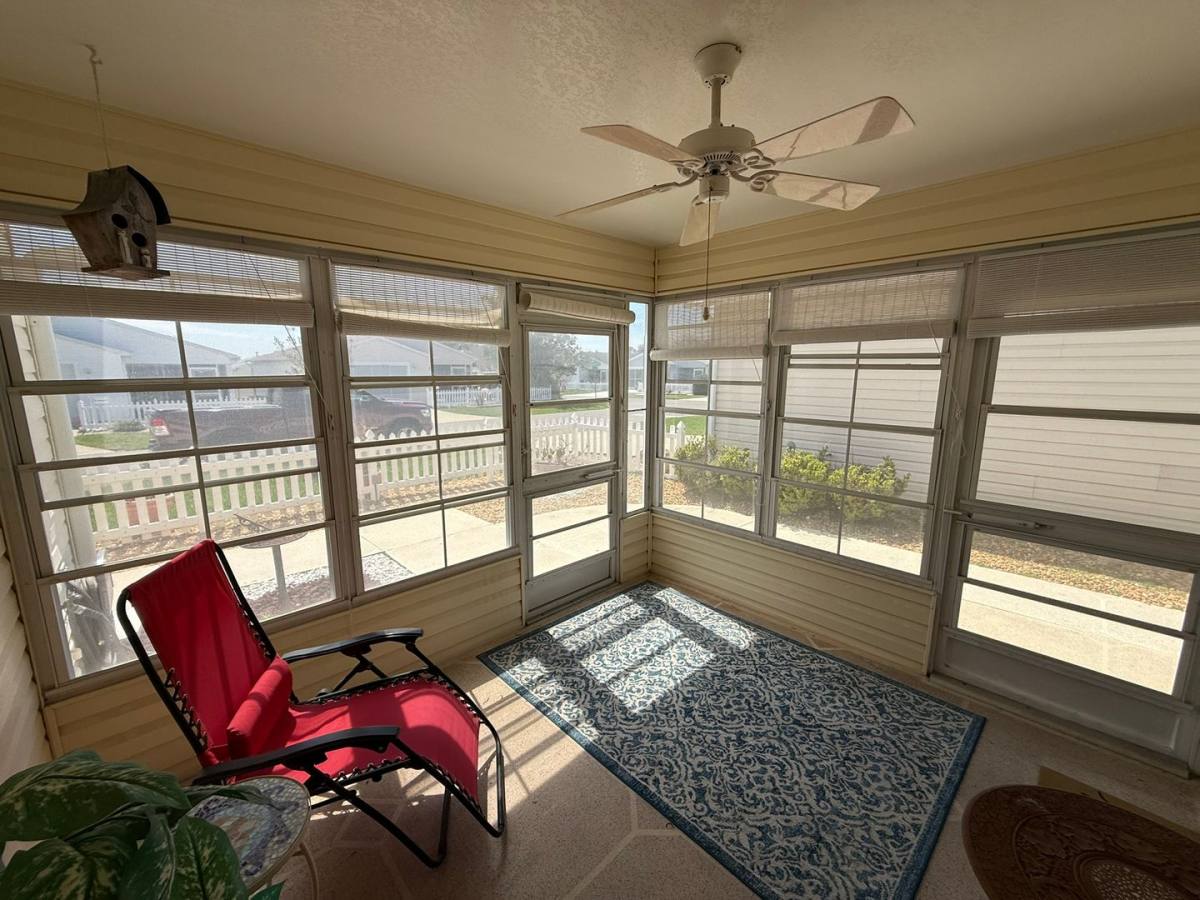 House for rent at 2829 Burgos Dr, The Villages, FL 32162