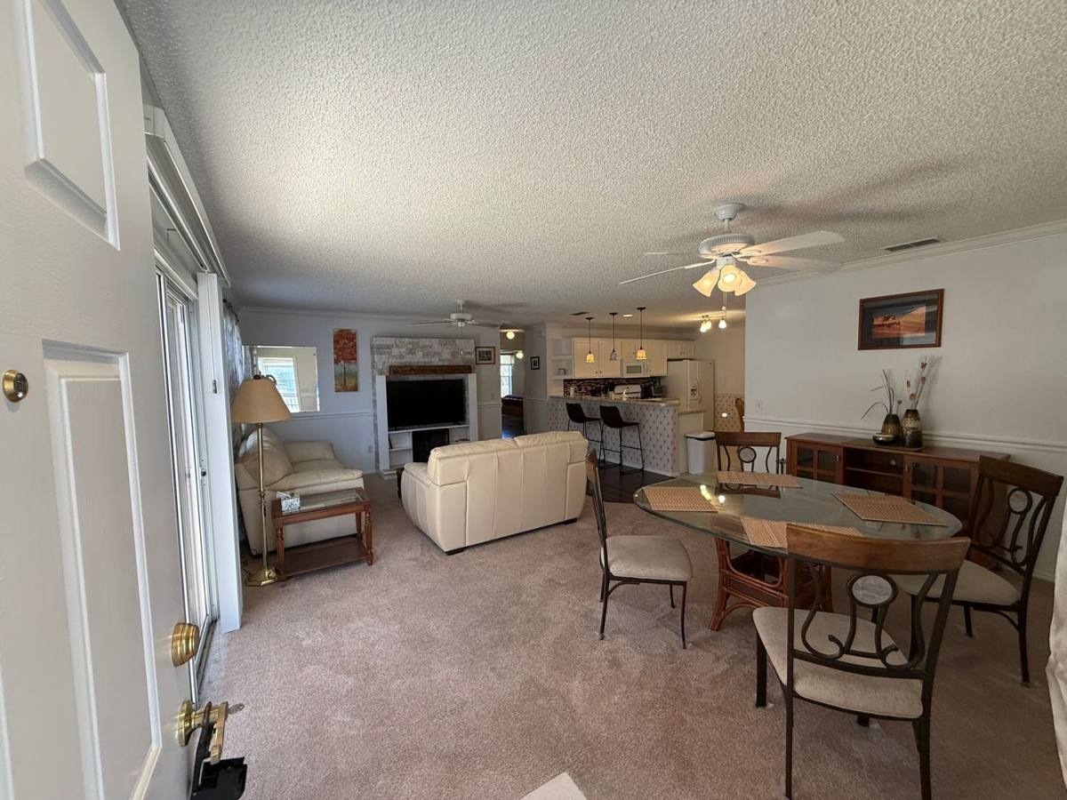 House for rent at 2829 Burgos Dr, The Villages, FL 32162