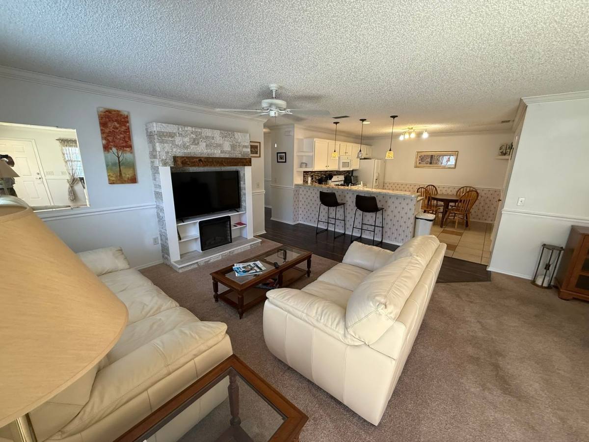 House for rent at 2829 Burgos Dr, The Villages, FL 32162