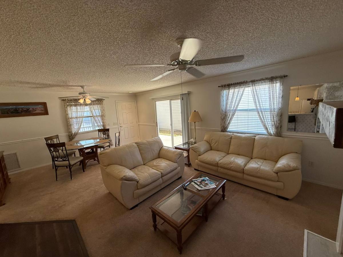 House for rent at 2829 Burgos Dr, The Villages, FL 32162