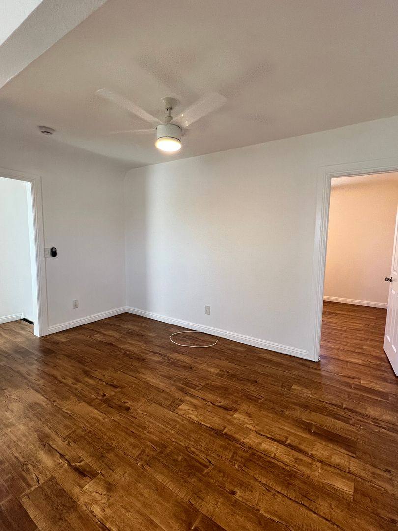 Apartment for rent at 4172 S Hobart Blvd, Los Angeles, CA 90062