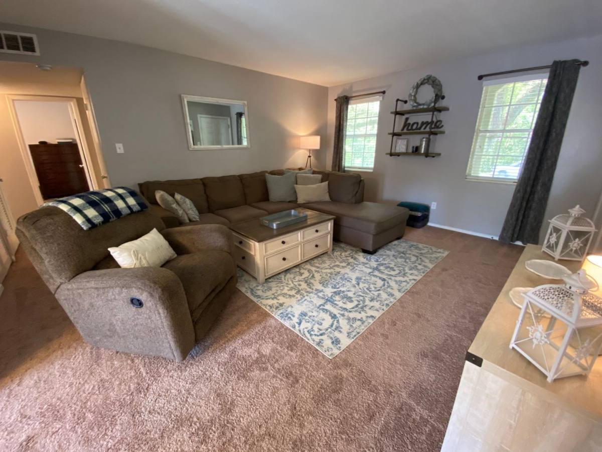 Apartment for rent at 1951 N Meridian Rd, Tallahassee, FL 32303