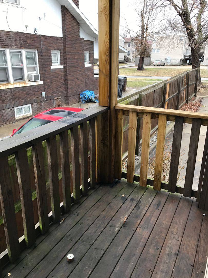 Apartment for rent at 401 W College St, Carbondale, IL 62901