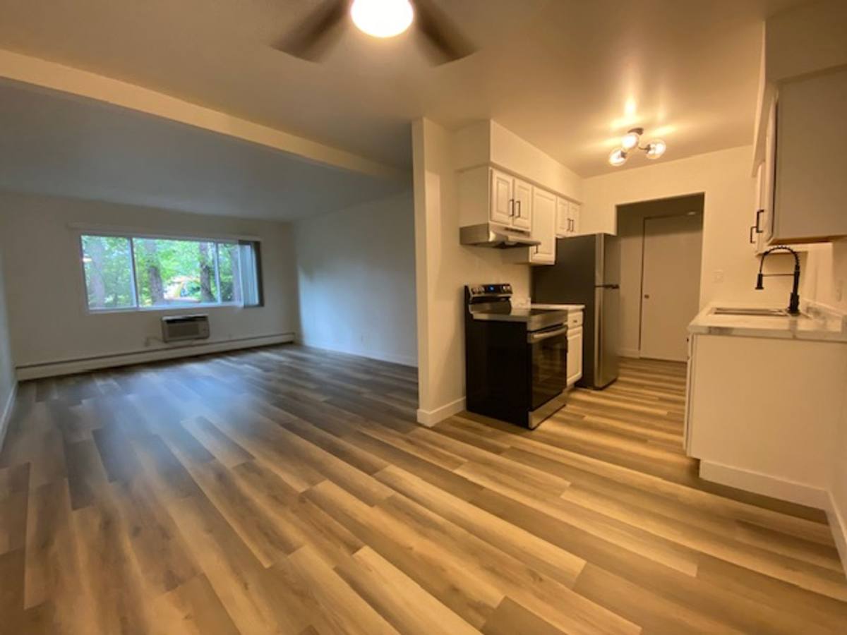 Apartment for rent at 1016 Grand Ave, Wausau, WI 54403