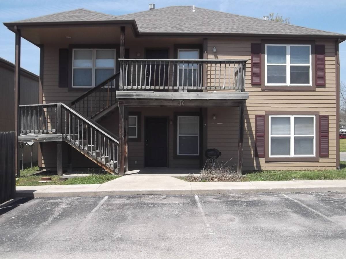 Apartment for rent at 700 Monterey Way, Lawrence, KS 66049