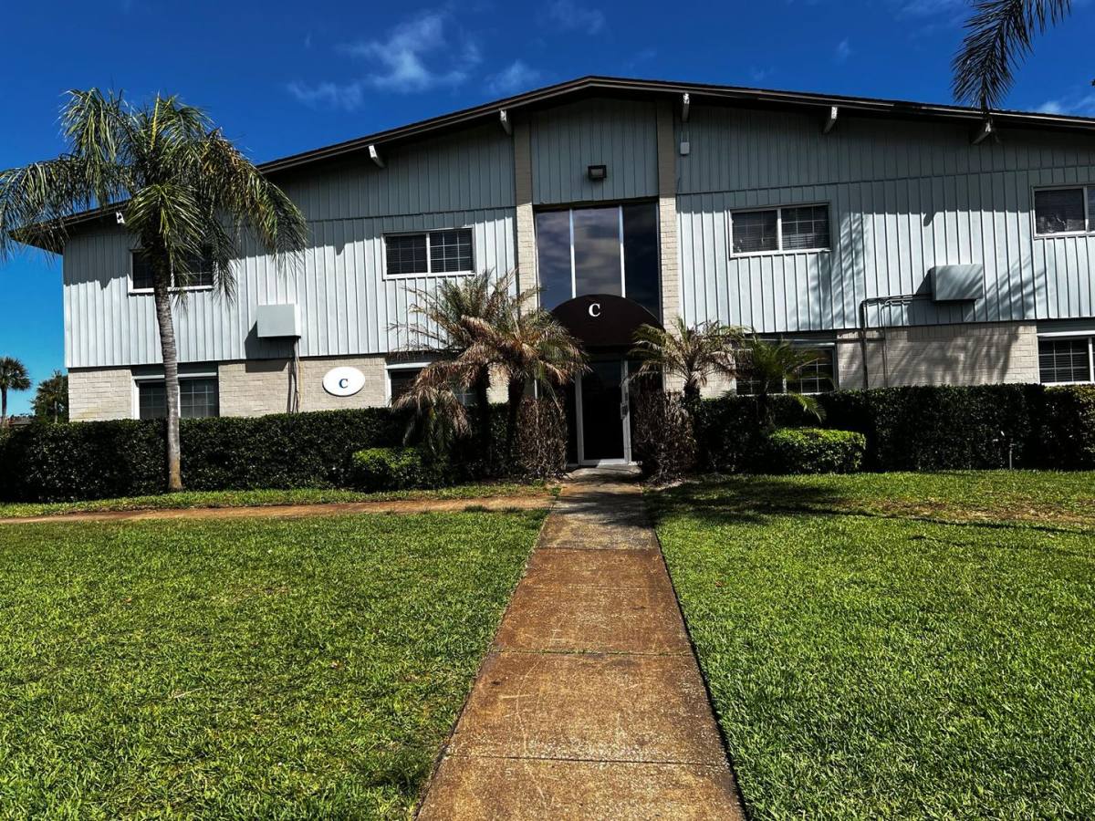Apartment for rent at 1695 Lee Rd, C206, Winter Park, FL 32789