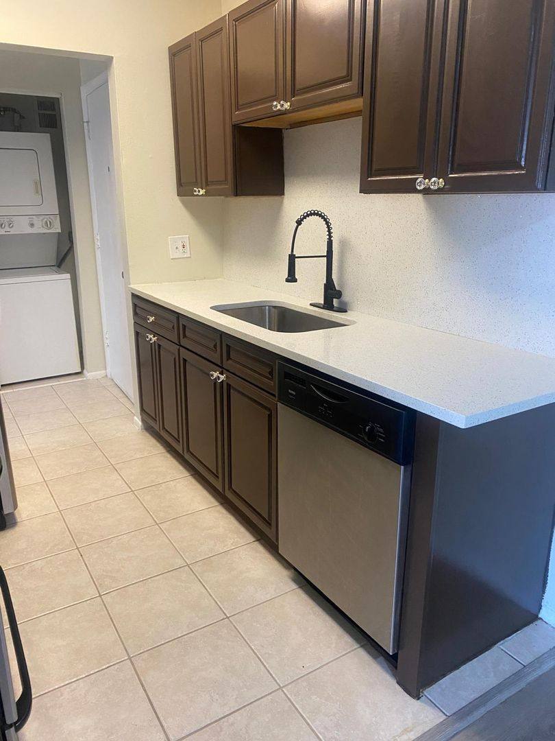 Apartment for rent at 1695 Lee Rd, C206, Winter Park, FL 32789