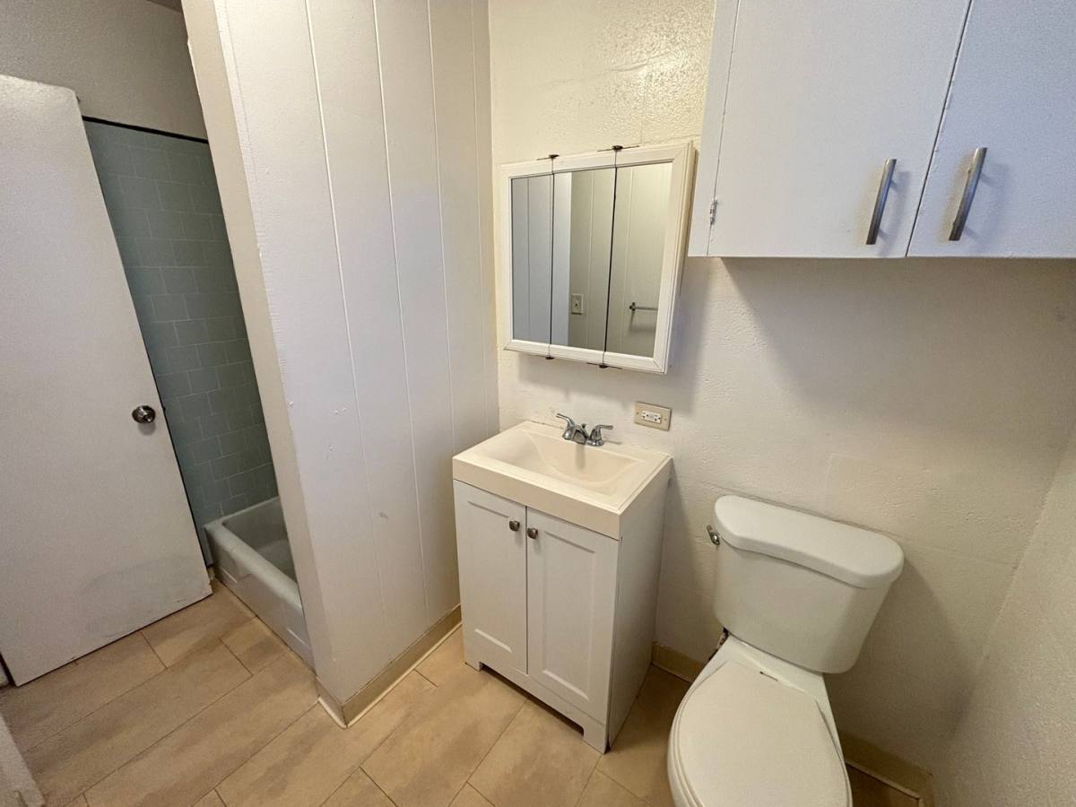Apartment for rent at 427 Liliha Court Lane, Honolulu, HI 96817