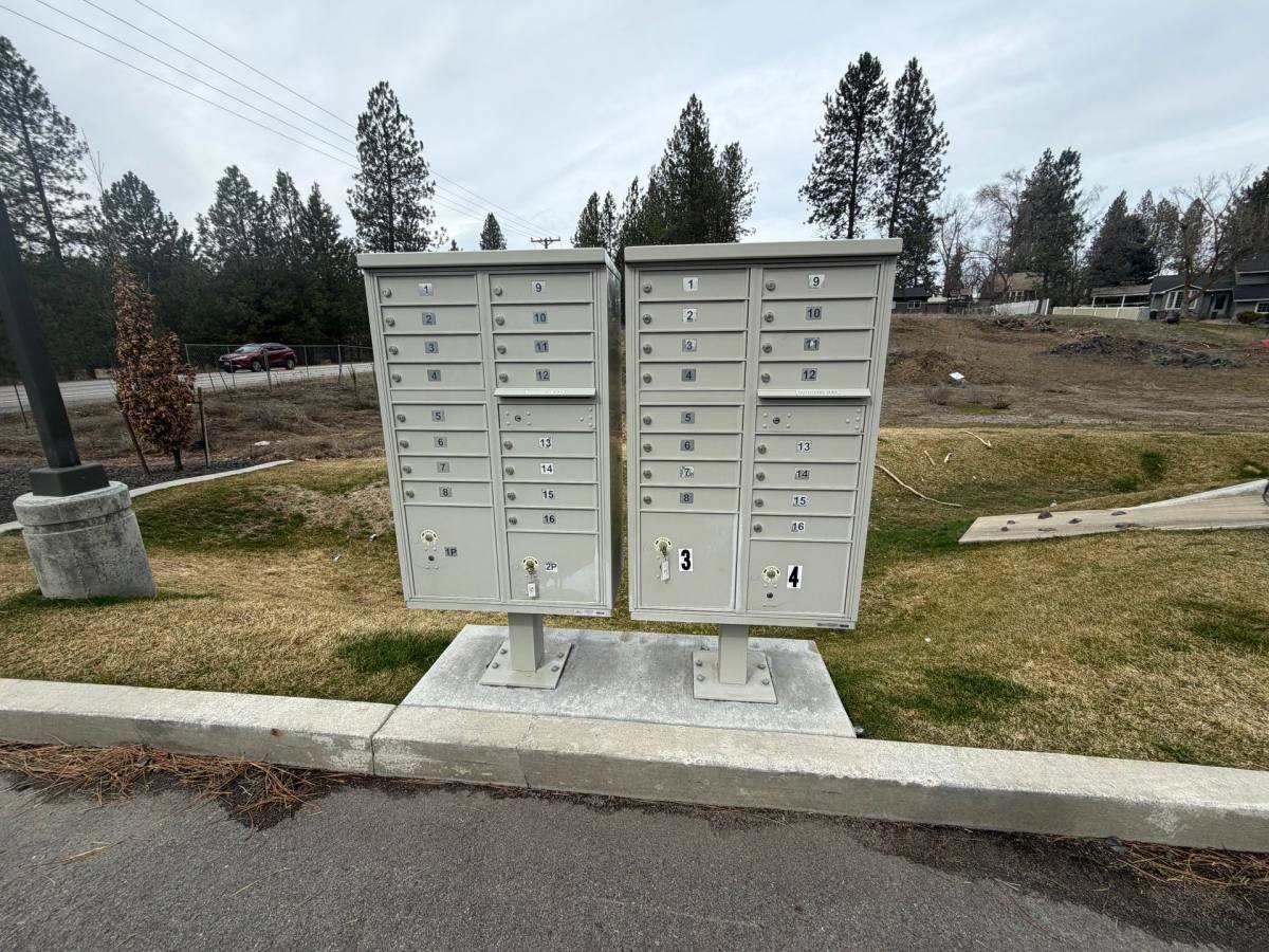 Apartment for rent at 3905 S Dishman Mica Rd, Spokane, WA 99206