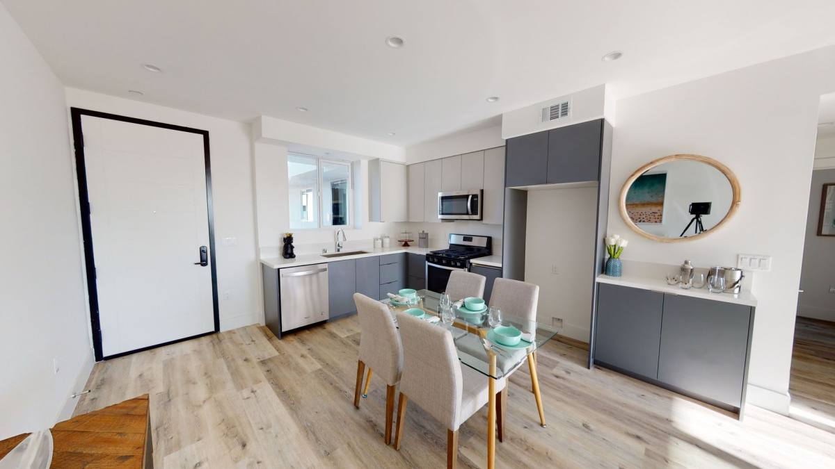 Apartment for rent at 14540 Erwin St, Van Nuys, CA 91411