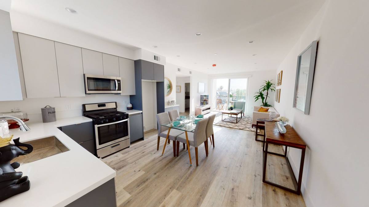 Apartment for rent at 14540 Erwin St, Van Nuys, CA 91411