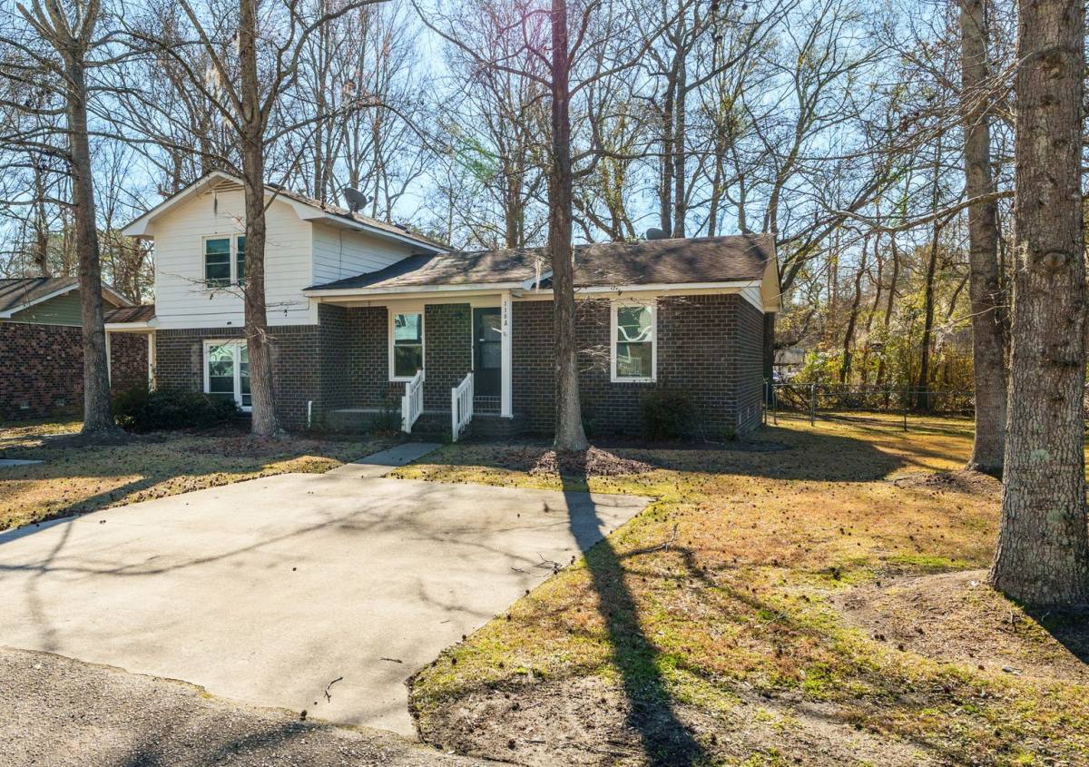 Apartment for rent at 118 Roberta Dr, Summerville, SC 29485